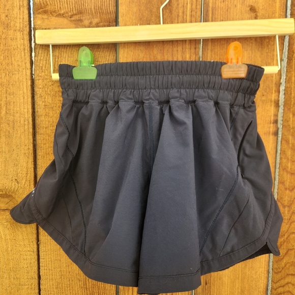 Lululemon Hotty Hot Running Shorts 4" Inseam Navy - Picture 1 of 4